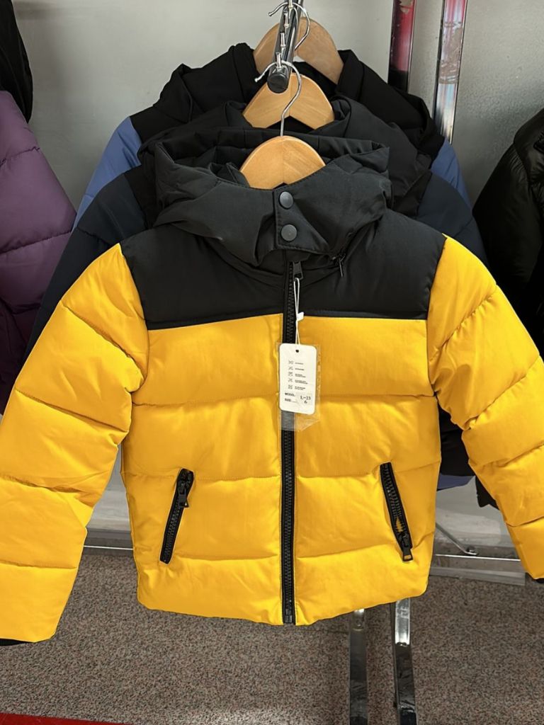 Geaca Galbena de Iarna, pentru Baieti, Luca