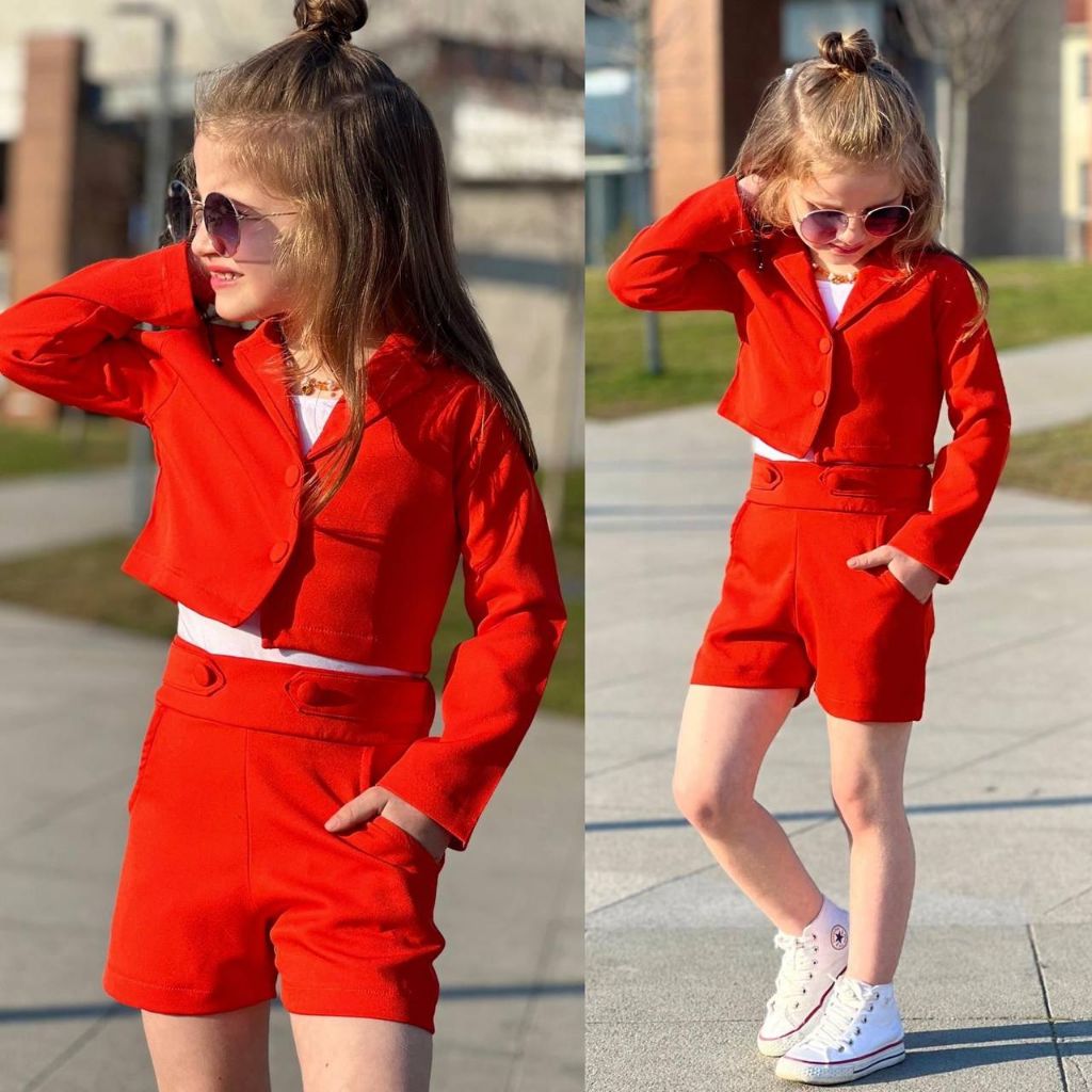 Set Fetite cu Sacou si Pantaloni Scurti Corina