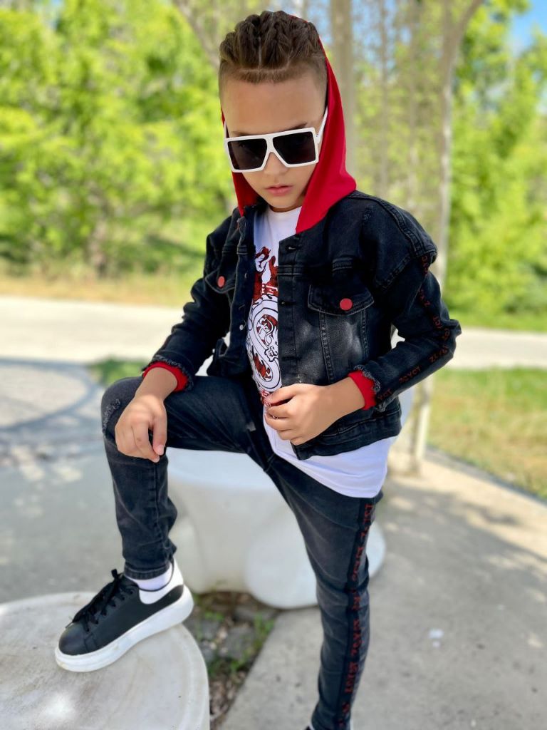 Set Geaca si Pantaloni de Blugi pentru Baieti Radu