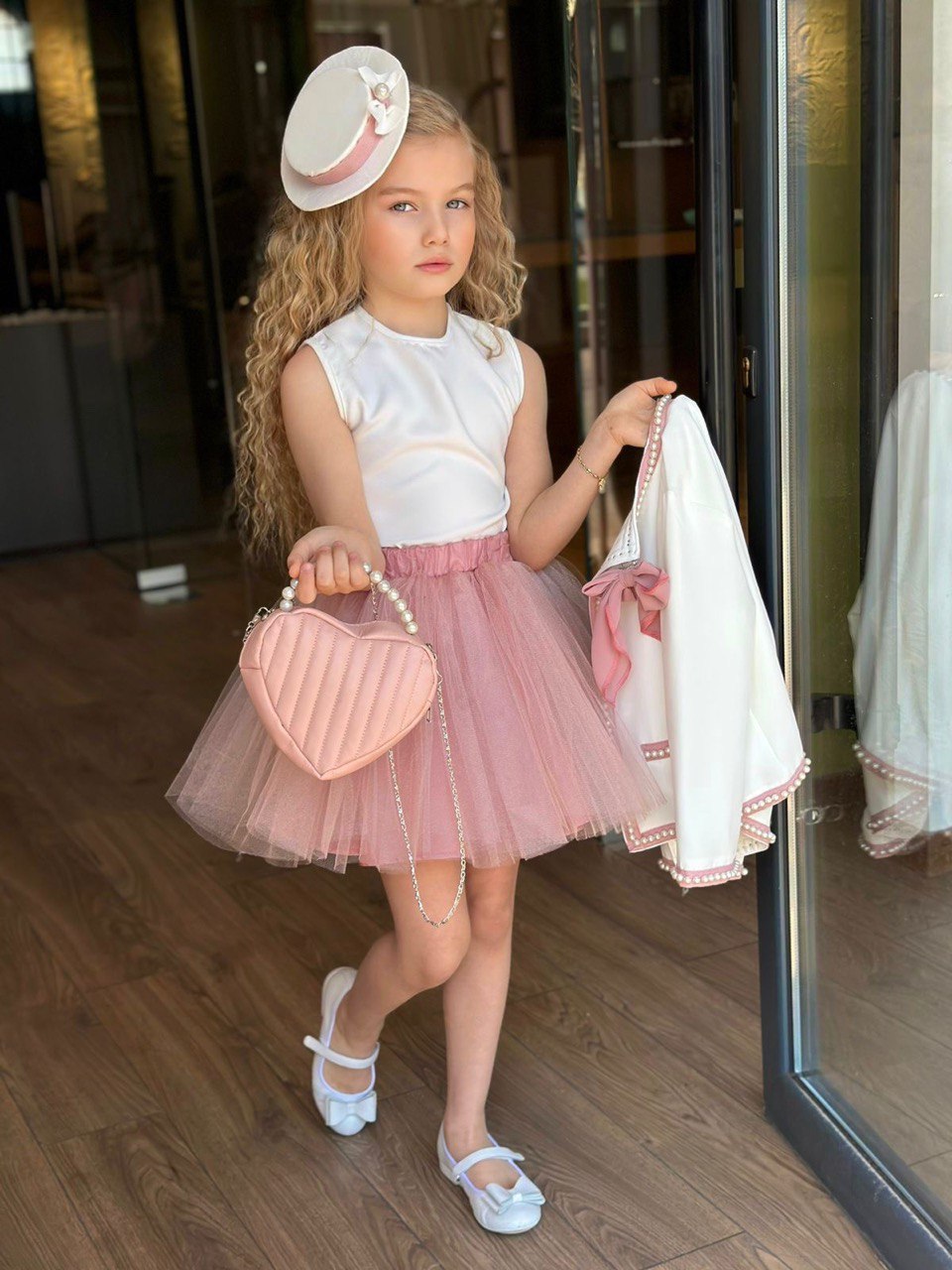 Set pentru Fetite, cu Sacou si Palarioara, Nadia