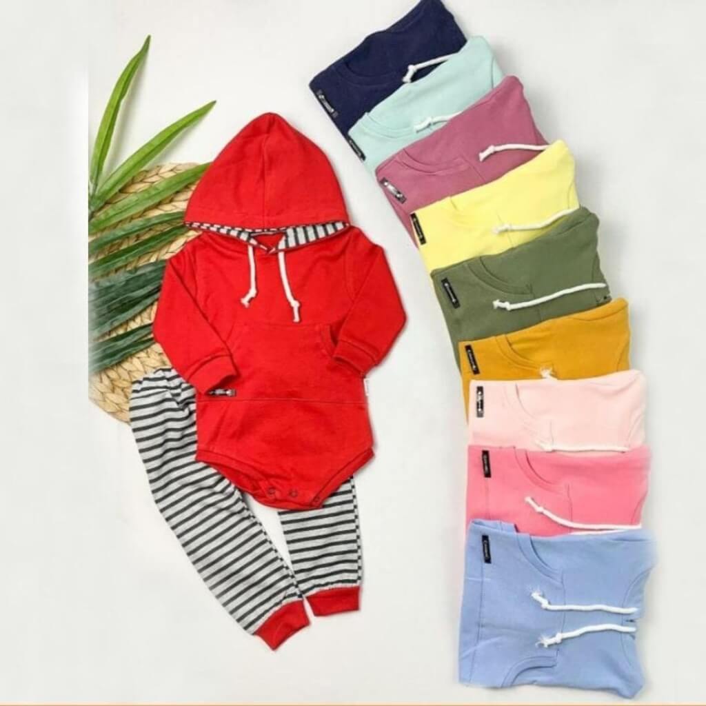 Costumas bumbac 2 piese rosu body-hanorac cu pantaloni