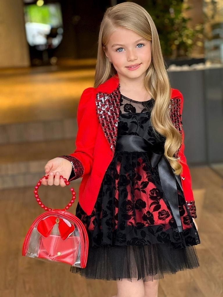 Rochita Ariana cu Sacou si Posetuta