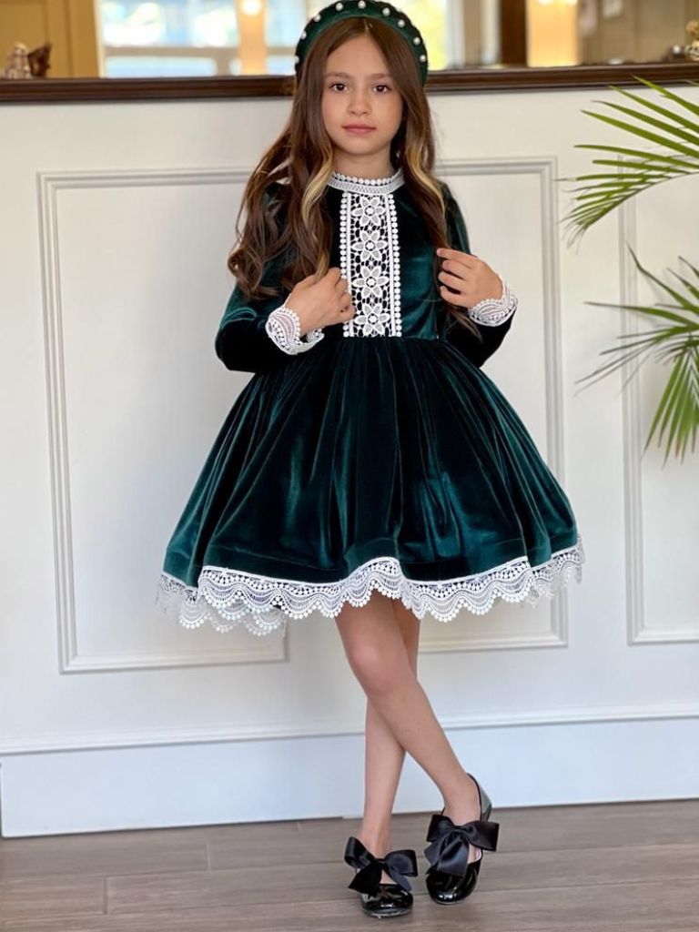 Rochita Fetite de Catifea Verde cu Dantela Ana