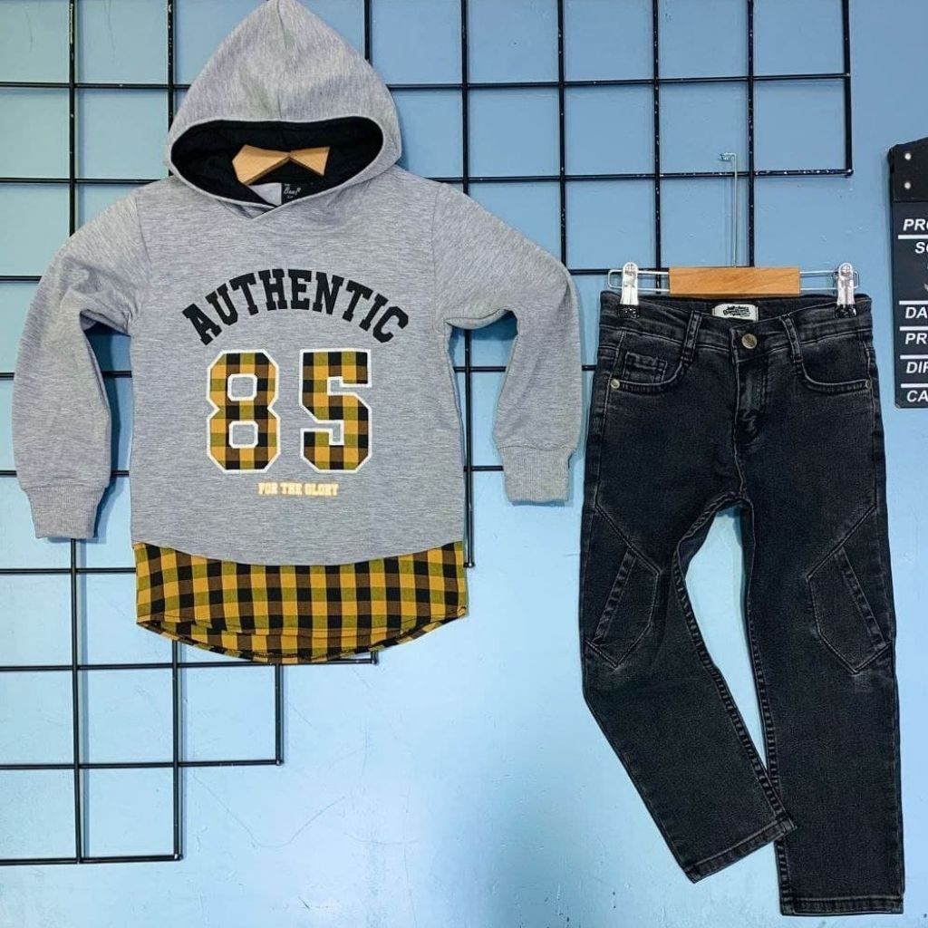 Set baieti blugi cu hanorac cu carouri Authentic 85