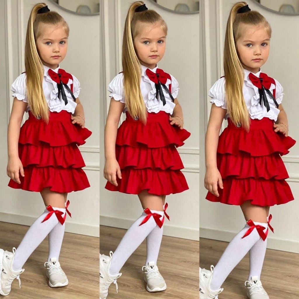 Set Fetite, Rosu, cu Volane si Fundita, Lavinia