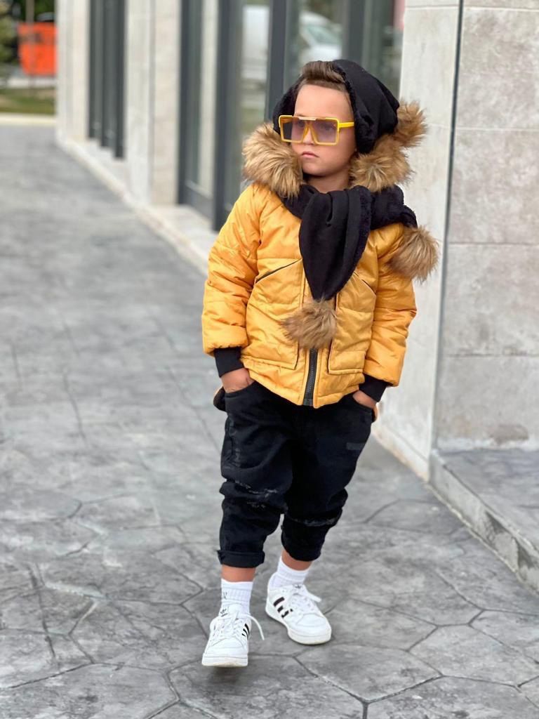 Set Geaca Galbena de Iarna cu Fular si Caciula