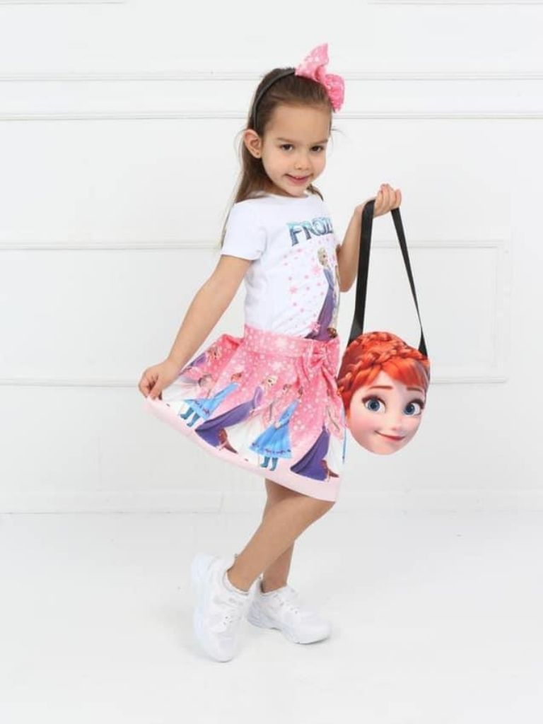 Set fetite tricou, fusta si cordeluta