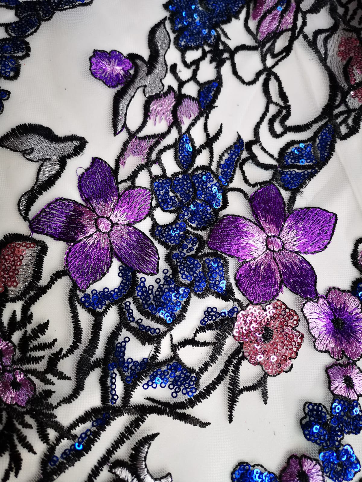 Broderie din bumbac și paiete (mov)