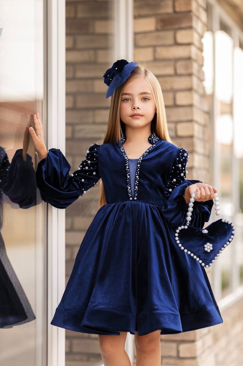 Rochita Fetite de Catifea Albastra, cu Strasuri, Ina