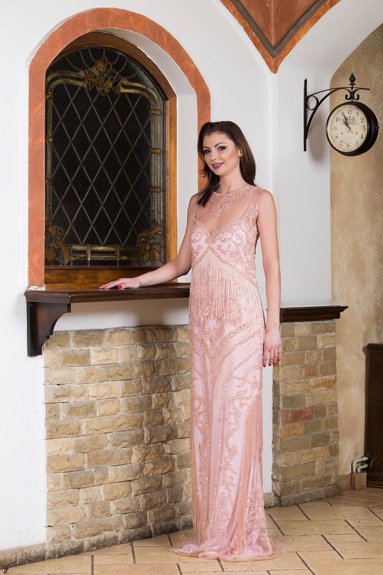 Rochiță elegantă lungă Malvera Luxury cu franjuri de sticlă roz
